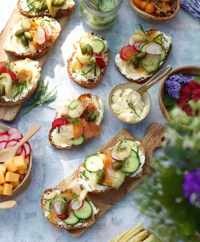 20+ Fabulous DIY Ideas To Host A Summer Garden Party