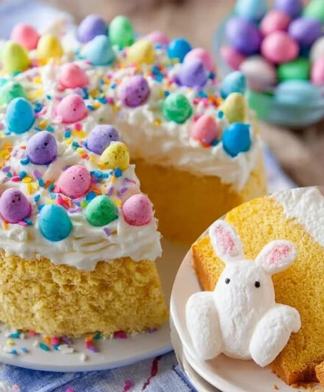 17 Easy Easter Dessert Recipes - Best Ideas for Kids and For a Crowd